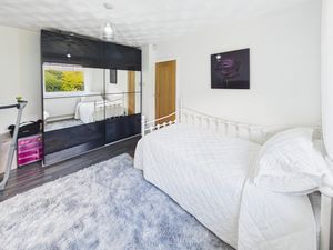 Photo 8- click for photo gallery